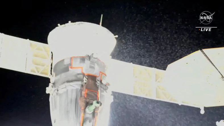 Soyuz MS-22 dairesel