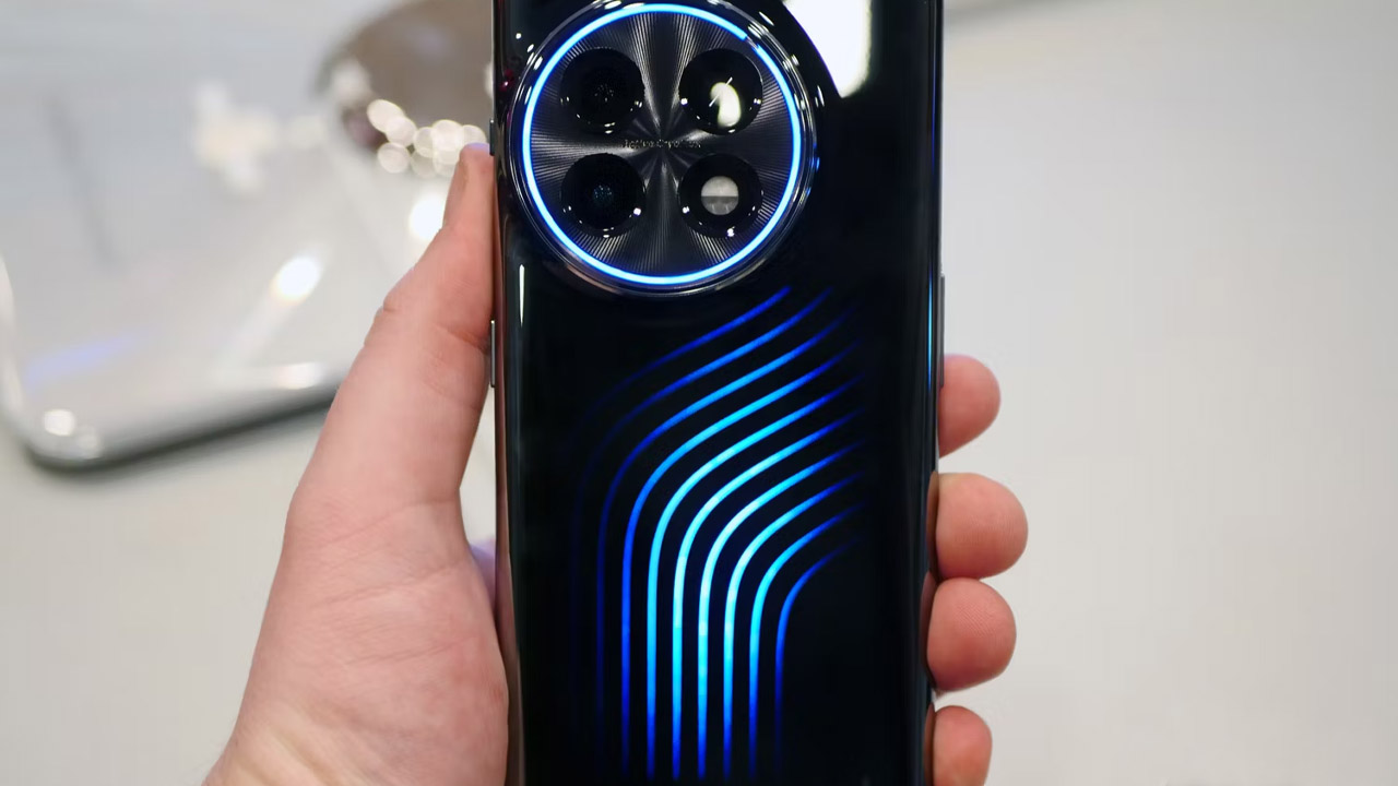 OnePlus Aktif CryoFlux 
